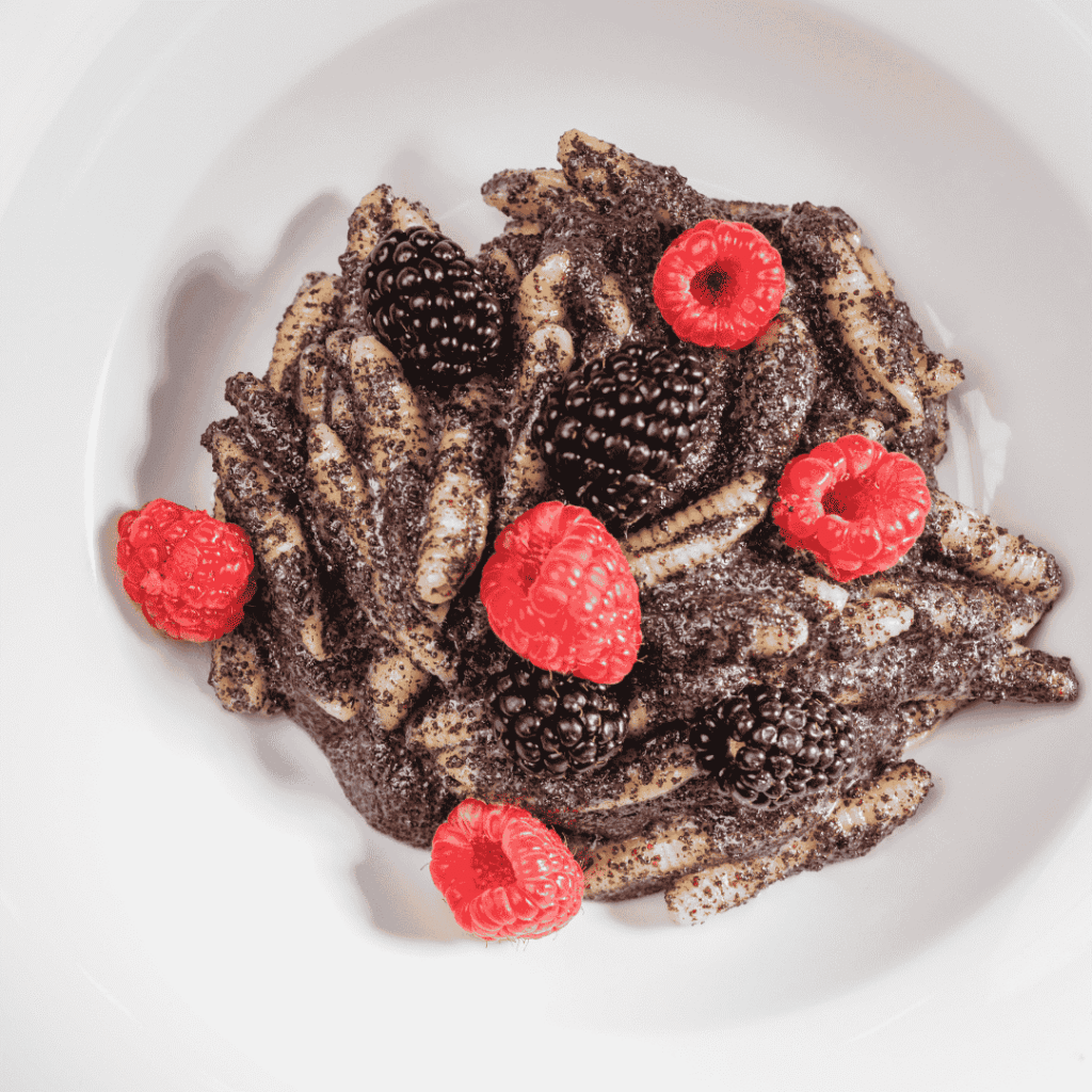 Aurelia_svježi_fuži_s_makom_malinama_kupinama_mini