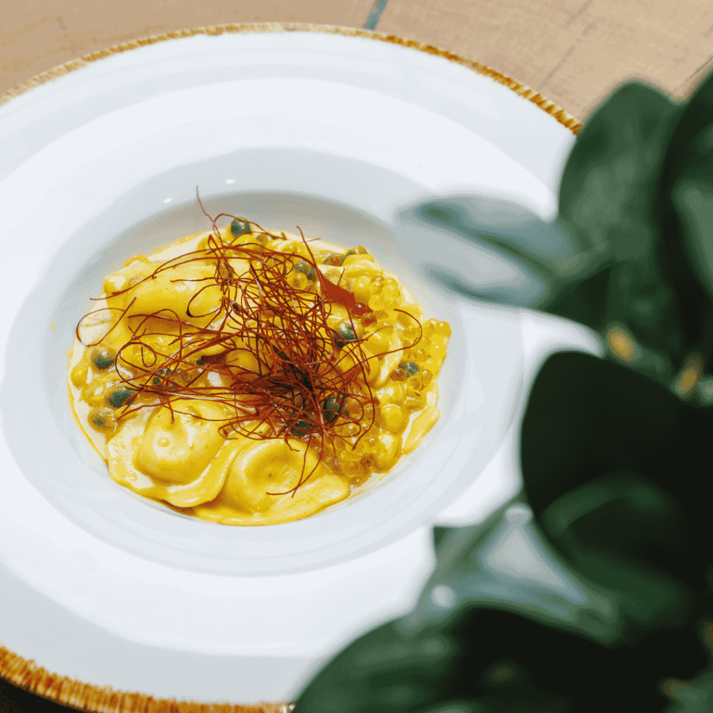 Aurelia-ravioli-s-ovcjim-sirom-u-umaku-s-graskom-kukuruzom-i-paprikom