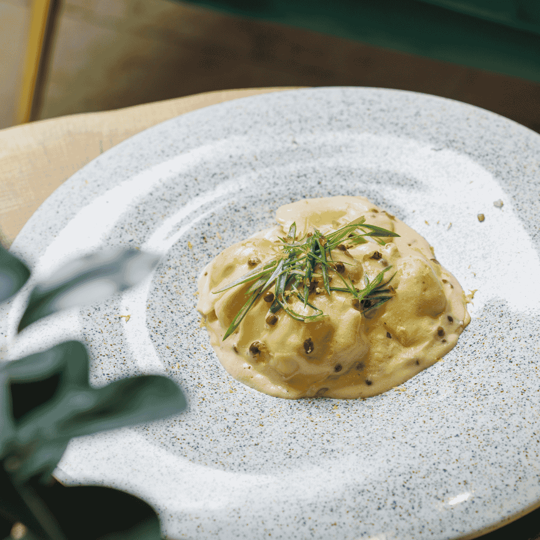 Aurelia-ravioli-s-istarskim-tartufima-u-umaku-od-crvenog-papra